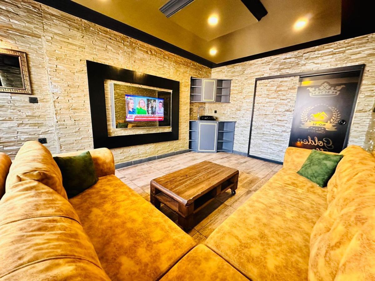 Golden Rock House Apartment Анкара Екстериор снимка